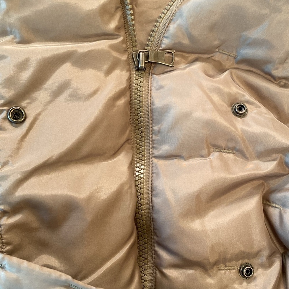 Talbots Vtg Goose Down Feather Quilted Belted Vest Funnel Neck Pale Gold SP - Picture 8 of 12